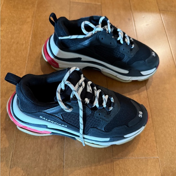 Balenciaga , 38 , black Sneakers - Picture 1 of 5